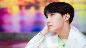 Dreamy Look Of J-hope Wallpaper