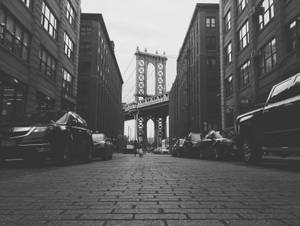 Dumbo Street New York Black And White Wallpaper