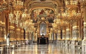Eclecticism Aesthetic Of Paris Opera House Wallpaper