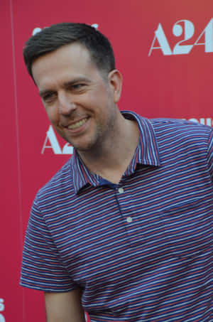 Ed Helms 3079 X 4641 Wallpaper