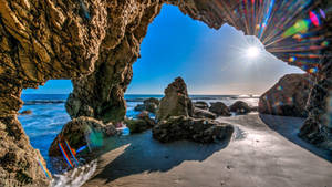 El Matador Malibu Beach Cave Wallpaper