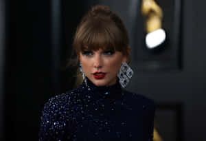 Elegant Celebrity Blue Dress Wallpaper