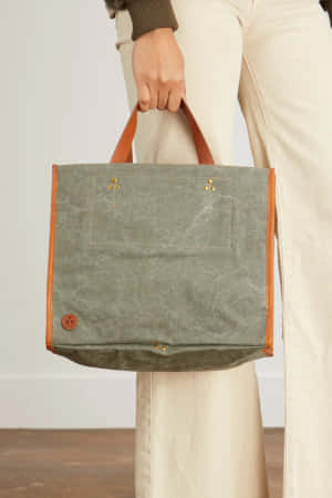 Elegant Jérôme Dreyfuss Leon Shoulder Bag Wallpaper