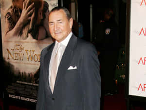 Elegant Manat Movie Premiere Wallpaper