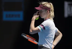 Elina Svitolina Scratching Her Nose Wallpaper