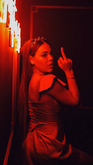 Elite Danna Middle Finger Wallpaper