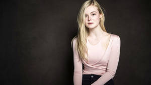 Elle Fanning In The Darkroom Wallpaper