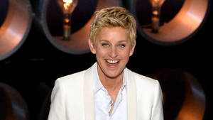 Ellen Degeneres All-white Suit Wallpaper