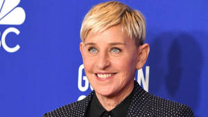 Ellen Degeneres Black Polka Dot Suit Wallpaper