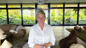 Ellen Degeneres Living Room Photograph Wallpaper