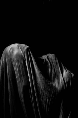 Embodying The Struggle: A Visual Depiction Of Desolation Wallpaper