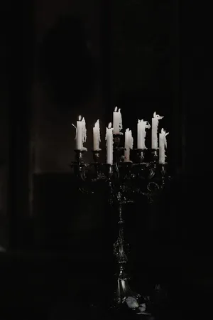 Embrace Your Inner Goth Glam With An Edgy Look And Dark Allure. Wallpaper