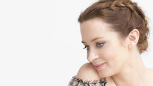 Emily Blunt Braided Hair Wallpaper