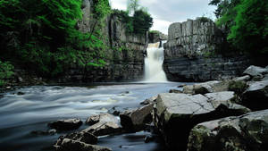 England's High Force Hd Waterfall Wallpaper