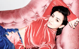 English Singer Charli Xcx Wallpaper