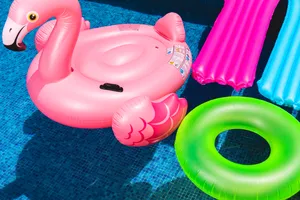 Enjoy Summer Days In Style With A Pool Party! Wallpaper