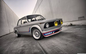 Enjoy The Nostalgia Of A Classic Bmw. Wallpaper