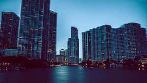 Enjoy The Stunning View Of Miami From 4k Resolution Wallpaper