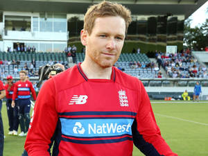 Eoin Morgan Long Sleeved Shirt Wallpaper