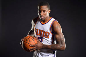 Eric Bledsoe On Minimalist Background Wallpaper