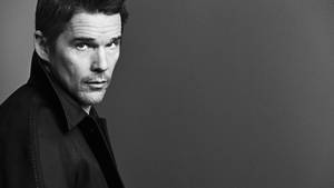 Ethan Hawke Hollywood Celebrity Look Wallpaper