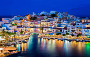 Europe's Santorini Lights In Greece Wallpaper