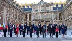 European Leaders Gather At Majestic Versailles Palace Wallpaper