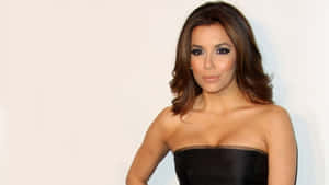 Eva Longoria Glamorous Pose Wallpaper