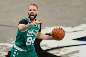 Evan Fournier Call Play Celtics Vs. Brooklyn Nets 2021 Wallpaper