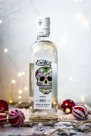 Exotico Tequila Christmas Theme Wallpaper