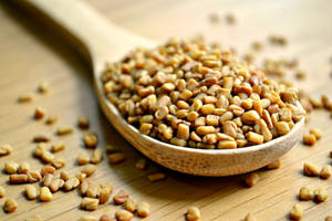 Expected Serving Of Fenugreek Seeds Wallpaper