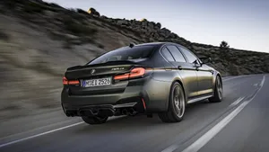 Experience Luxury Driving With The Bmw M5 4k Wallpaper