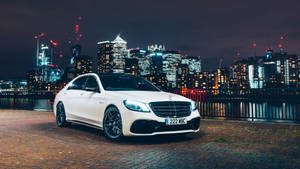 Experience The Elegance Of Mercedes For Your Desktop Wallpaper