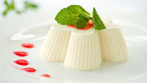 Exquisite White Gelatin Dessert Wallpaper