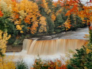 Fall Aesthetic Tahquamenon Falls Wallpaper