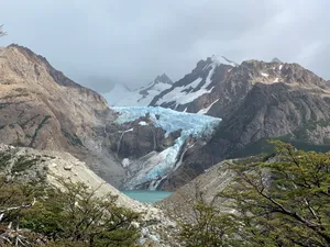 Fantastic Mountain View Of The El Chalten Wallpaper