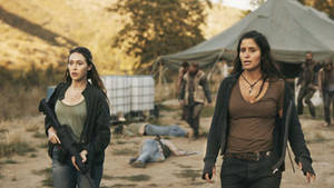 Fear The Walking Dead Alicia Clark And Ofelia Salazar Wallpaper