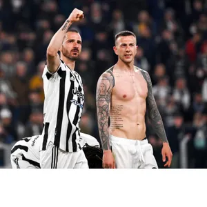 Federico Bernardeschi And Teammate Danilo Wallpaper