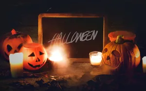 Feel The Halloween Chill With An Orange Halloween! Wallpaper