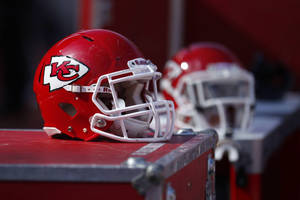 Feel The Winning Spirit Of The Kansas City Chiefs! Wallpaper