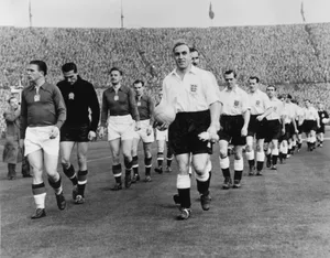 Ferenc Puskás And English Billy Wright Wallpaper