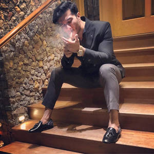 Feroz Khan Smoking Wallpaper