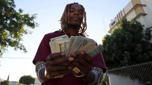 Fetty Wap Holding Cash Wallpaper