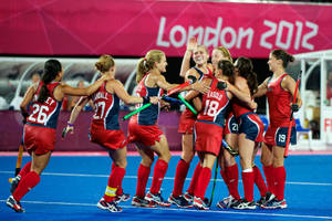 Field Hockey Women Usa Team Wallpaper