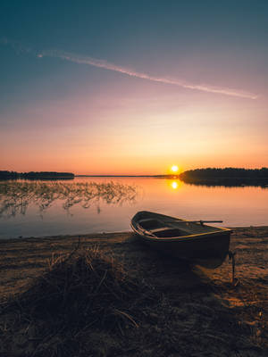 Finland Lake Summanen Orange Sunset Wallpaper