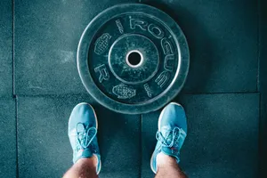 Flatlay Shot Fitness Rogue Weightlifting Plate Wallpaper
