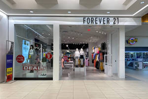 Forever 21 Boutique Wallpaper