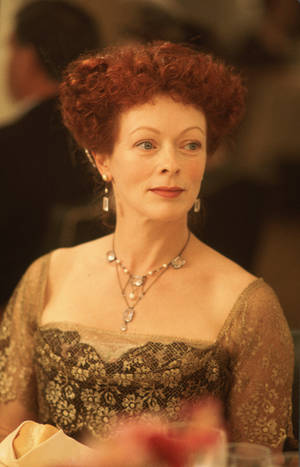 Frances Fisher In Gown Wallpaper