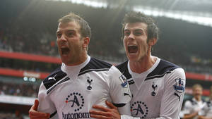 Gareth Bale Rafael Van Der Vaart Wallpaper