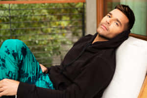 Gay Latino Tie-dye Ricky Martin Wallpaper